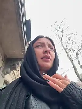 BabeRainbow online show from 6, 2, 2025