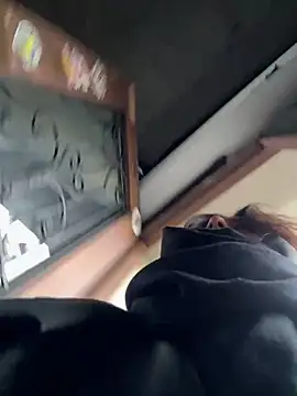 BabeRainbow online show from 8, 2, 2025