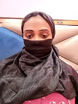 Snapshot of Yours-Bebo chatting on 24, 1, 2025 Yours-Bebo online show from 24, 1, 2025