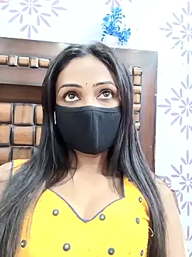 Snapshot of Yours-Bebo chatting on 26, 1, 2025 Yours-Bebo online show from 26, 1, 2025