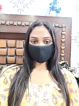 Snapshot of Yours-Bebo chatting on 28, 1, 2025 Yours-Bebo online show from 28, 1, 2025