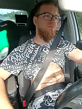 Snapshot of Sweet_bear69 chatting on 11, 9, 2025 Sweet bear69 online show from 11, 9, 2025