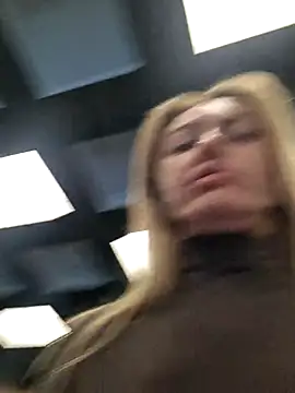 Miss    Mia  online show from 17, 1, 2026