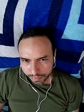 Snapshot of ElSunEagle chatting on 26, 12, 2024 ElSunEagle online show from 26, 12, 2024