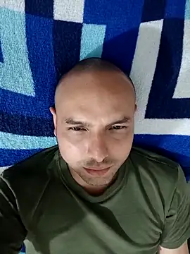 Snapshot of ElSunEagle chatting on 13, 2, 2025 ElSunEagle online show from 13, 2, 2025