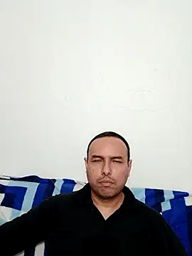 Snapshot of ElSunEagle chatting on 12, 9, 2025 ElSunEagle online show from 12, 9, 2025