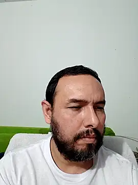 Snapshot of ElSunEagle chatting on 31, 10, 2025 ElSunEagle online show from 31, 10, 2025