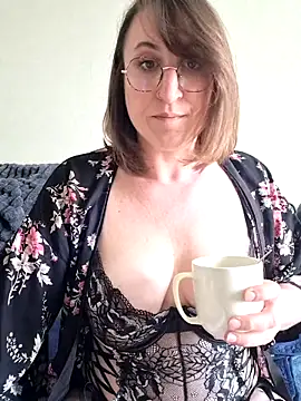 Snapshot of minierose chatting on 18, 4, 2026 minierose online show from 18, 4, 2026