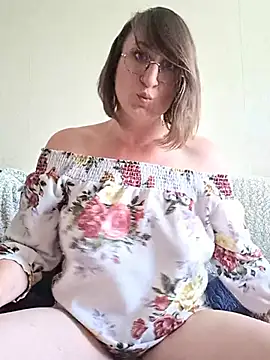 Snapshot of minierose chatting on 28, 5, 2026 minierose online show from 28, 5, 2026