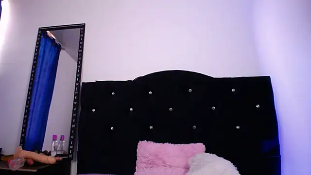 sweet skylove  online show from 12, 2, 2026