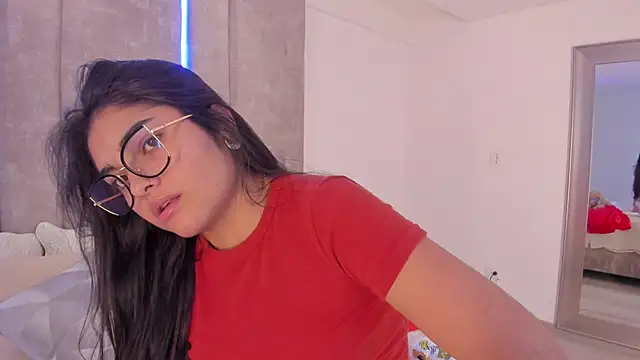 Snapshot of GiselOrtiz chatting on 27, 2, 2025 GiselOrtiz online show from 27, 2, 2025