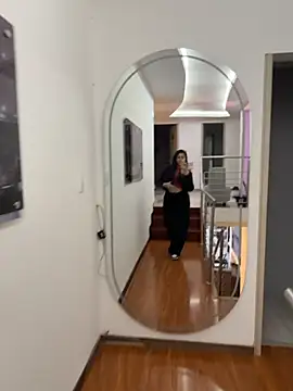 Snapshot of GiselOrtiz chatting on 20, 11, 2025 GiselOrtiz online show from 20, 11, 2025