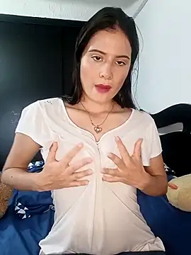 Snapshot of Zoe_Clark_ chatting on 11, 10, 2025 Zoe Clark online show from 11, 10, 2025