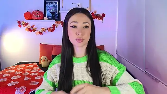 Snapshot of lilyy_evanss chatting on 3, 11, 2025 lilyy evanss online show from 3, 11, 2025