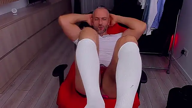 MarisMuscle online show from 25, 10, 2025