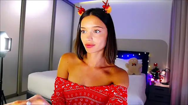 Snapshot of wow_Mia chatting on 26, 12, 2024 wow Mia online show from 26, 12, 2024