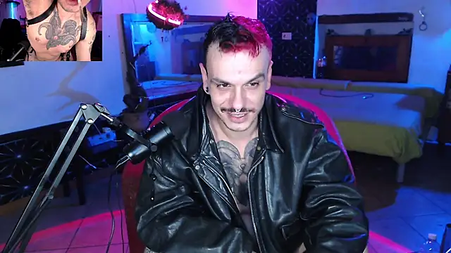 Snapshot of cek_186 chatting on 5, 1, 2025 cek 186 online show from 5, 1, 2025