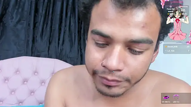 Snapshot of Applehot_LRR chatting on 12, 12, 2024 Applehot LRR online show from 12, 12, 2024