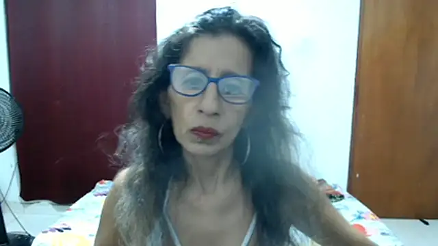 luz stella online show from 14, 6, 2026