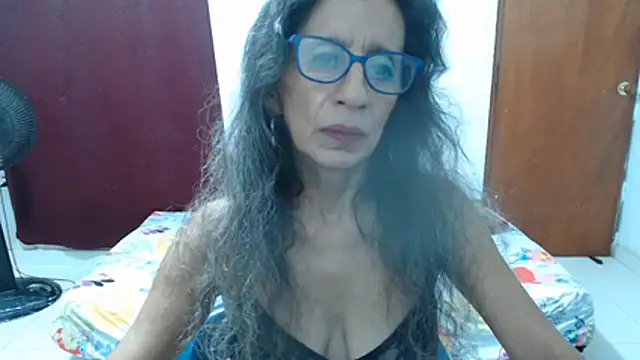 luz stella online show from 25, 6, 2026