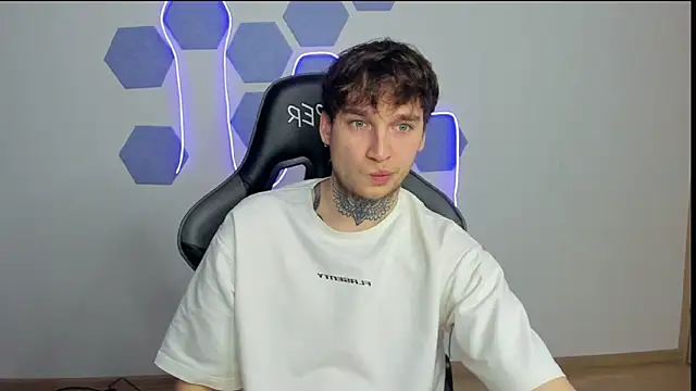 Chris Tyson online show from 19, 12, 2024