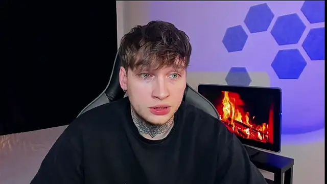 Chris Tyson online show from 12, 2, 2025