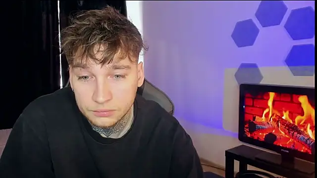 Chris Tyson online show from 20, 2, 2025