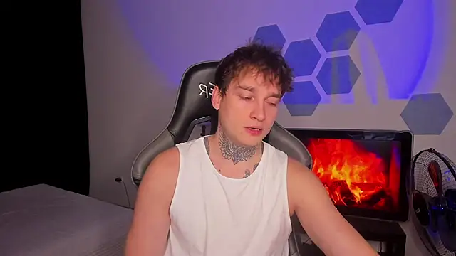 Chris Tyson online show from 16, 10, 2025