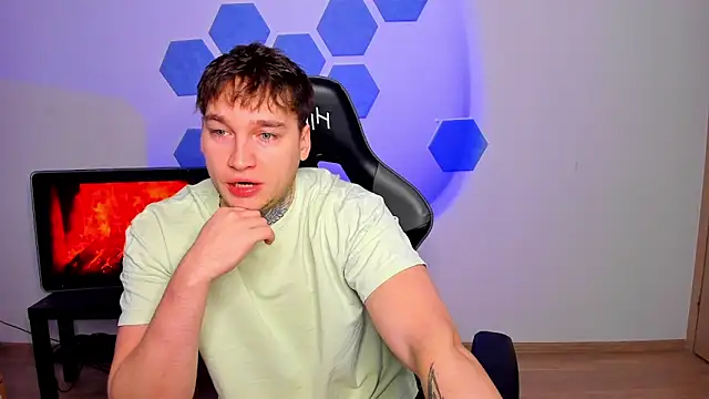 Chris Tyson online show from 6, 1, 2026