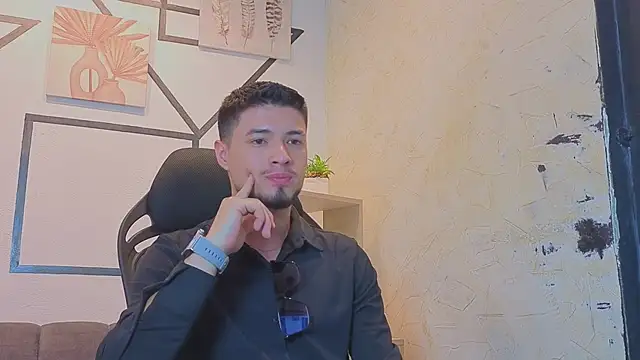 EdwardRoss  online show from 10, 9, 2025