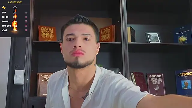 EdwardRoss  online show from 13, 9, 2025