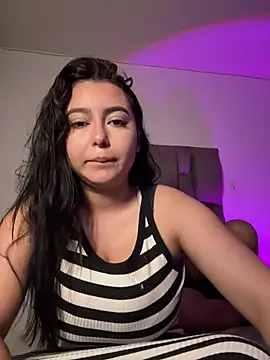 Snapshot of RexxaYBlade chatting on 16, 11, 2025 RexxaYBlade online show from 16, 11, 2025