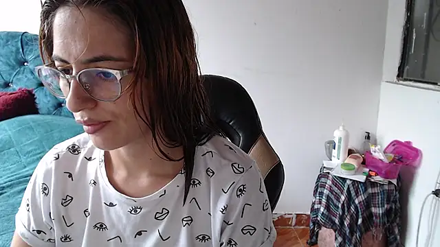 Kate lorens9 online show from 13, 4, 2026