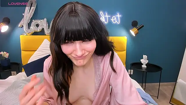 Snapshot of Lili_flowerr chatting on 26, 2, 2025 Lili flowerr online show from 26, 2, 2025