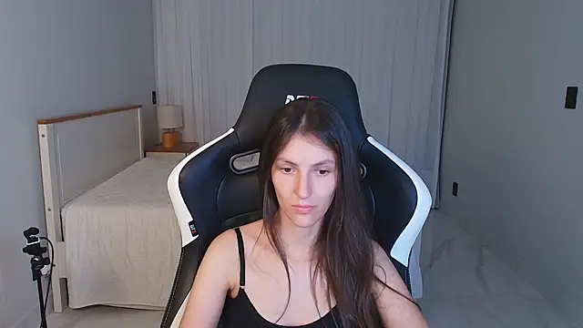 upssnowy online show from 15, 4, 2026