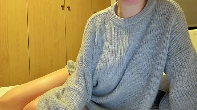 Snapshot of Sheandhim23 chatting on 12, 3, 2025 Sheandhim23 online show from 12, 3, 2025