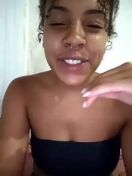 Julia Pretinha online show from 3, 4, 2026