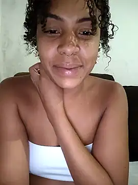 Snapshot of Julia_Pretinha chatting on 25, 4, 2026 Julia Pretinha online show from 25, 4, 2026