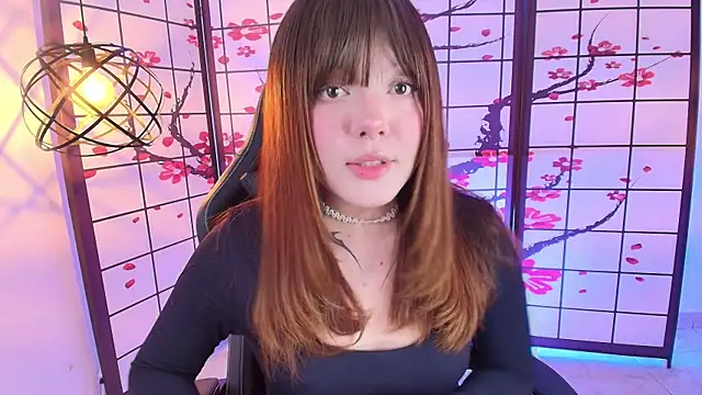 Snapshot of Fluffy_Bubble21 chatting on 22, 10, 2025 Fluffy Bubble21 online show from 22, 10, 2025