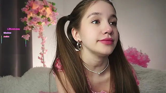 AmiLewis online show from 23, 11, 2025