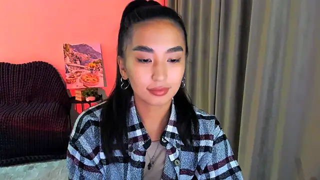 worldofkim online show from 28, 2, 2025