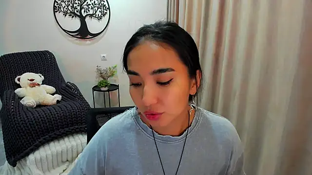 worldofkim online show from 20, 9, 2025