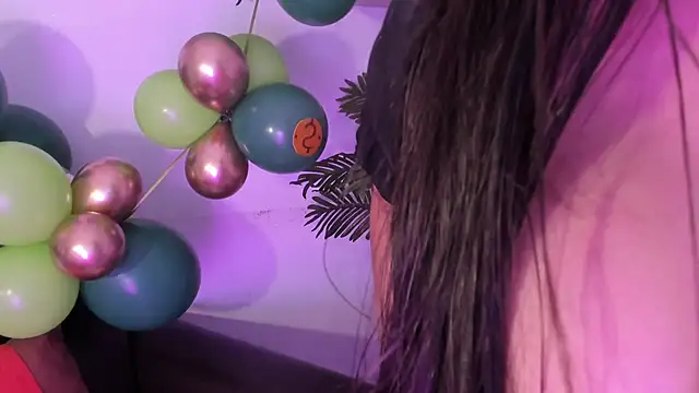 Snapshot of Miia_Thompsonn chatting on 14, 3, 2025 Miia Thompsonn online show from 14, 3, 2025