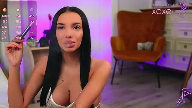 Snapshot of VelmaEvans chatting on 5, 11, 2025 VelmaEvans online show from 5, 11, 2025