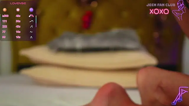 Snapshot of VelmaEvans chatting on 4, 12, 2025 VelmaEvans online show from 4, 12, 2025