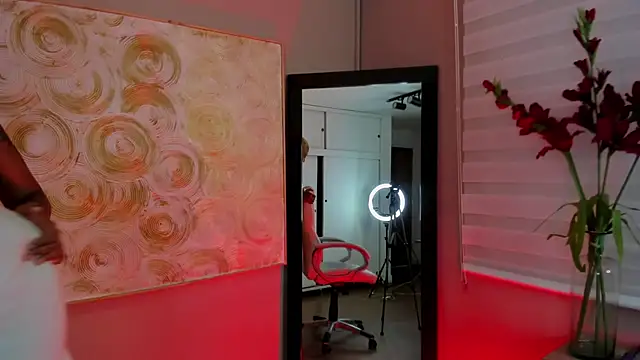 haiiley more online show from 4, 2, 2025