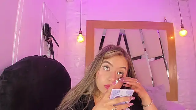 ary cooper  online show from 14, 2, 2025