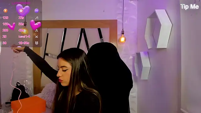 ary cooper  online show from 29, 9, 2025