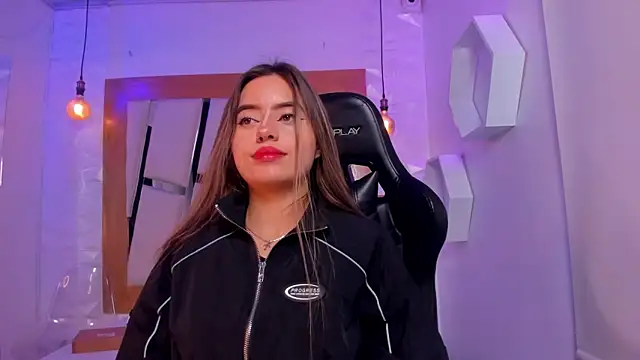 ary cooper  online show from 6, 11, 2025