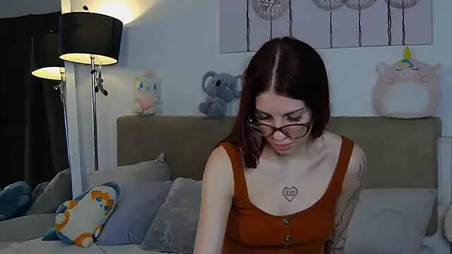 CassKiera online show from 10, 9, 2025